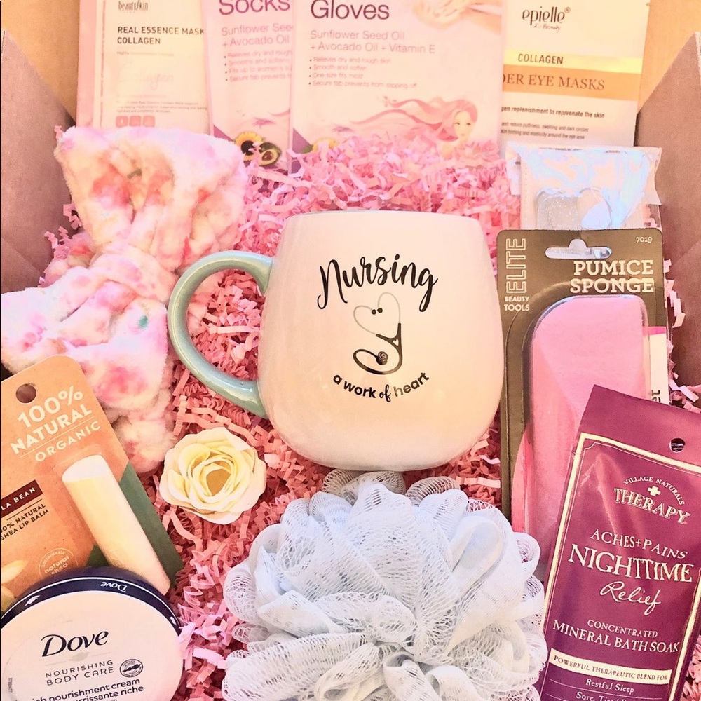 Self care/beauty mystery box - Picture 12 of 16